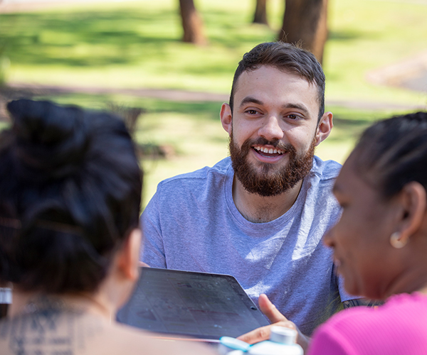 Aide et service à la personne éducation